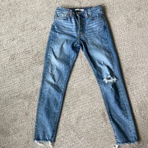 Levi’s wedgie skinny size 26